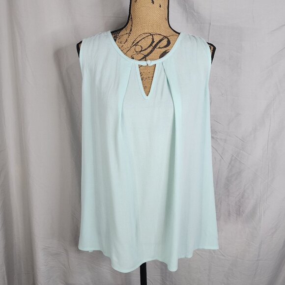 New ANDREE‎ by UNIT Size Medium Crochet Lace Back Keyhole Neck Sleeveless Blouse - Picture 1 of 8